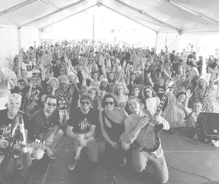 Grupos musicales para bodas Betty Brown Singer